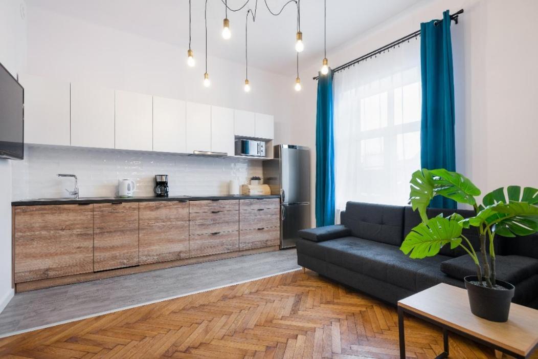 Fancy Apartments With Lift And A/C Краков Экстерьер фото